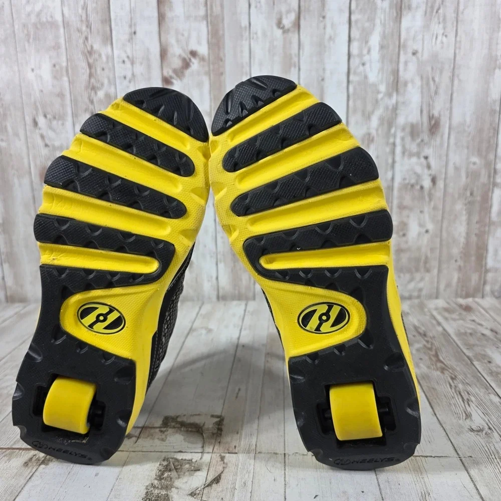 Heelys Roller Shoes Kids Youth Size 6 Black Yellow Silver Skate Sneakers 7973
